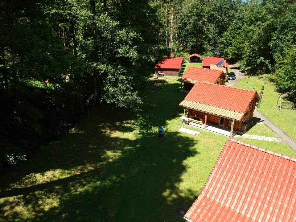 Hotel Dum A Dum Zivohost Esterno foto