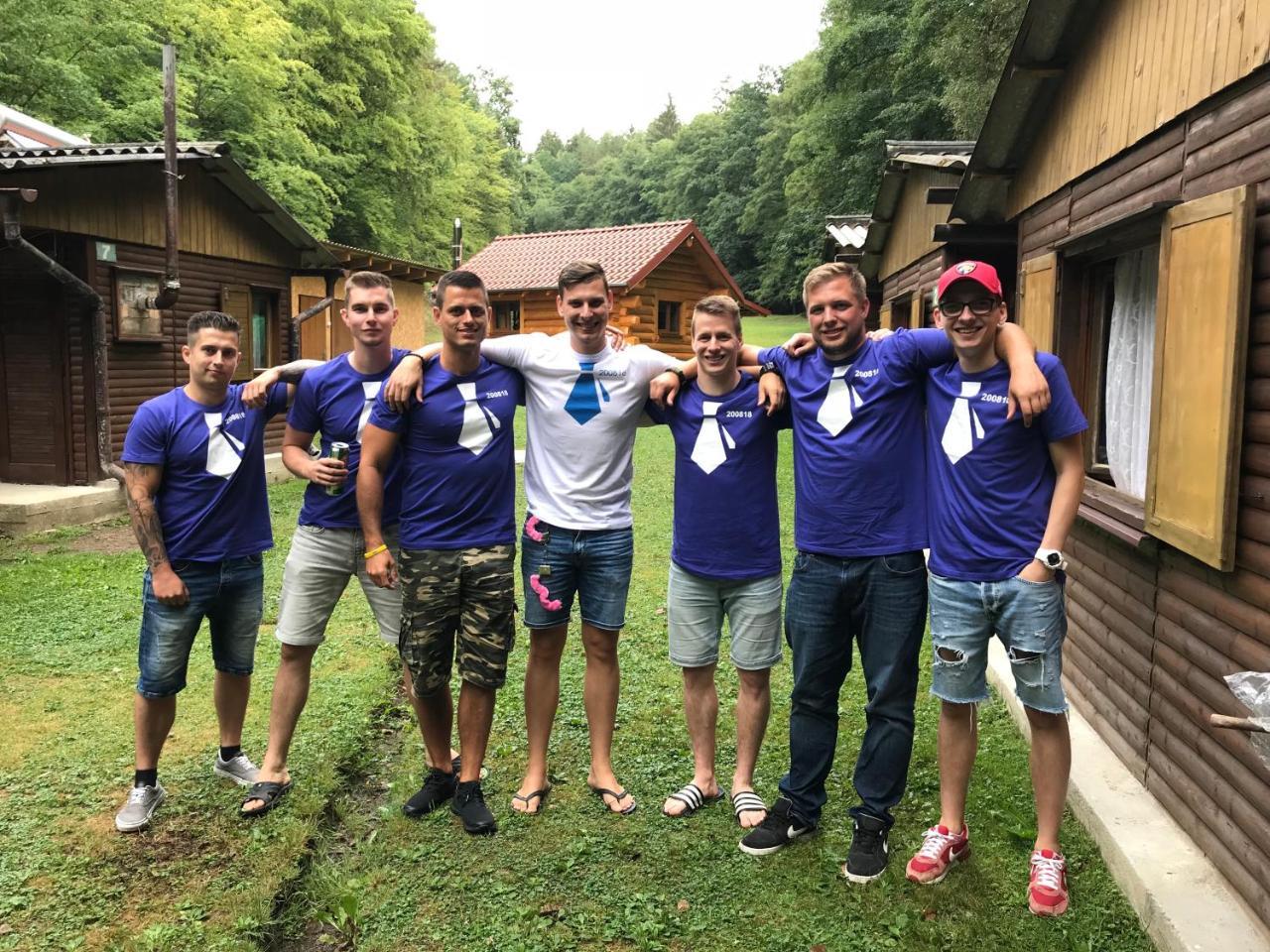 Hotel Dum A Dum Zivohost Esterno foto