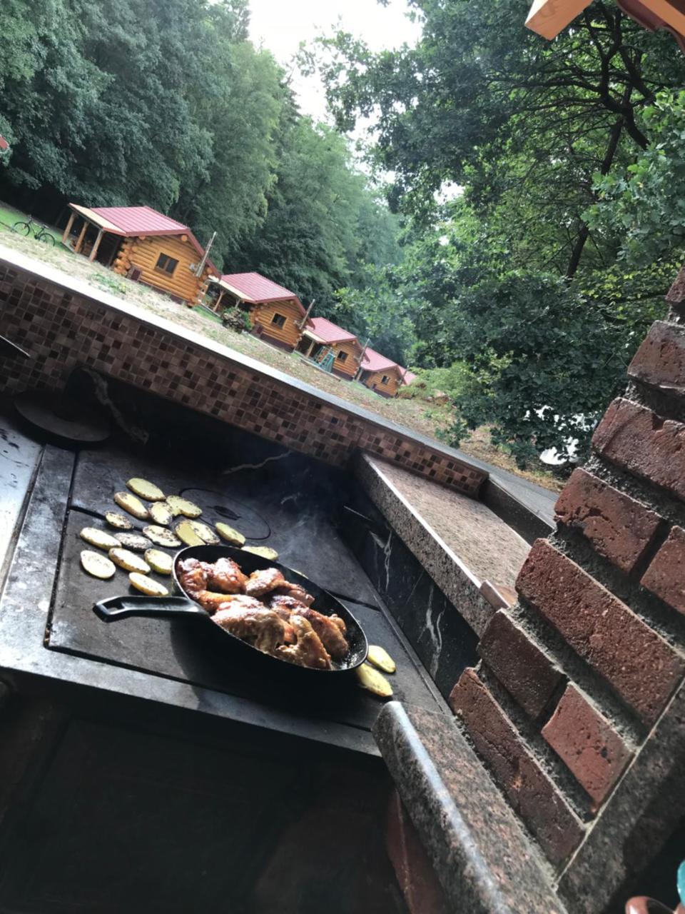 Hotel Dum A Dum Zivohost Esterno foto