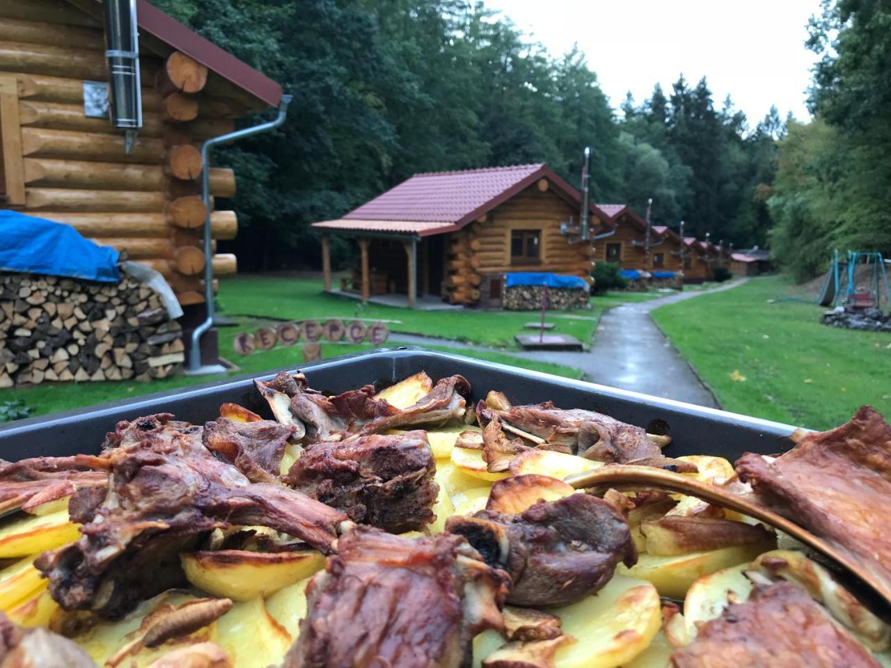 Hotel Dum A Dum Zivohost Esterno foto